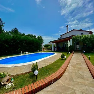 Vila La Perla Istriana, Visnjan